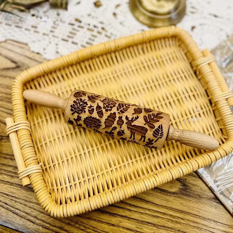 Christmas Rolling Pins: Wooden Embossing Baking Cookies