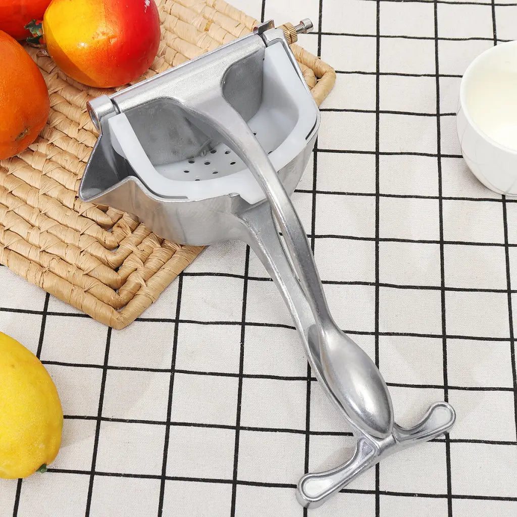 Manual Fruit Juicer Lemon Press Orange Squeezer