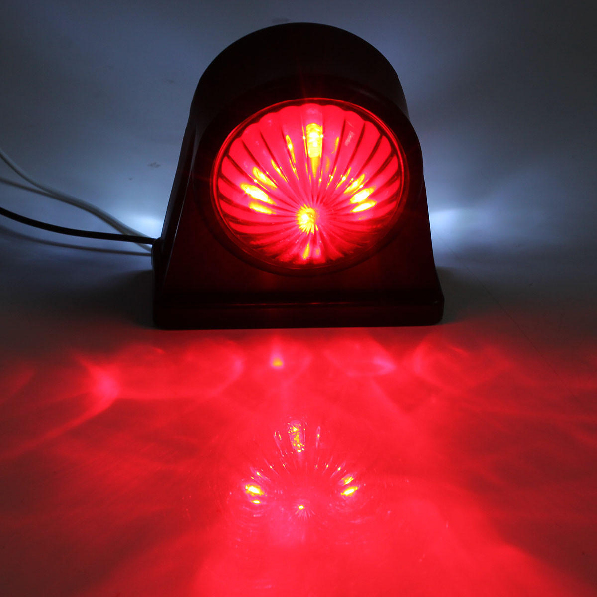12V E8 E-marked Truck Trailer Lorry Caravan Side LED Light Lamp Red White