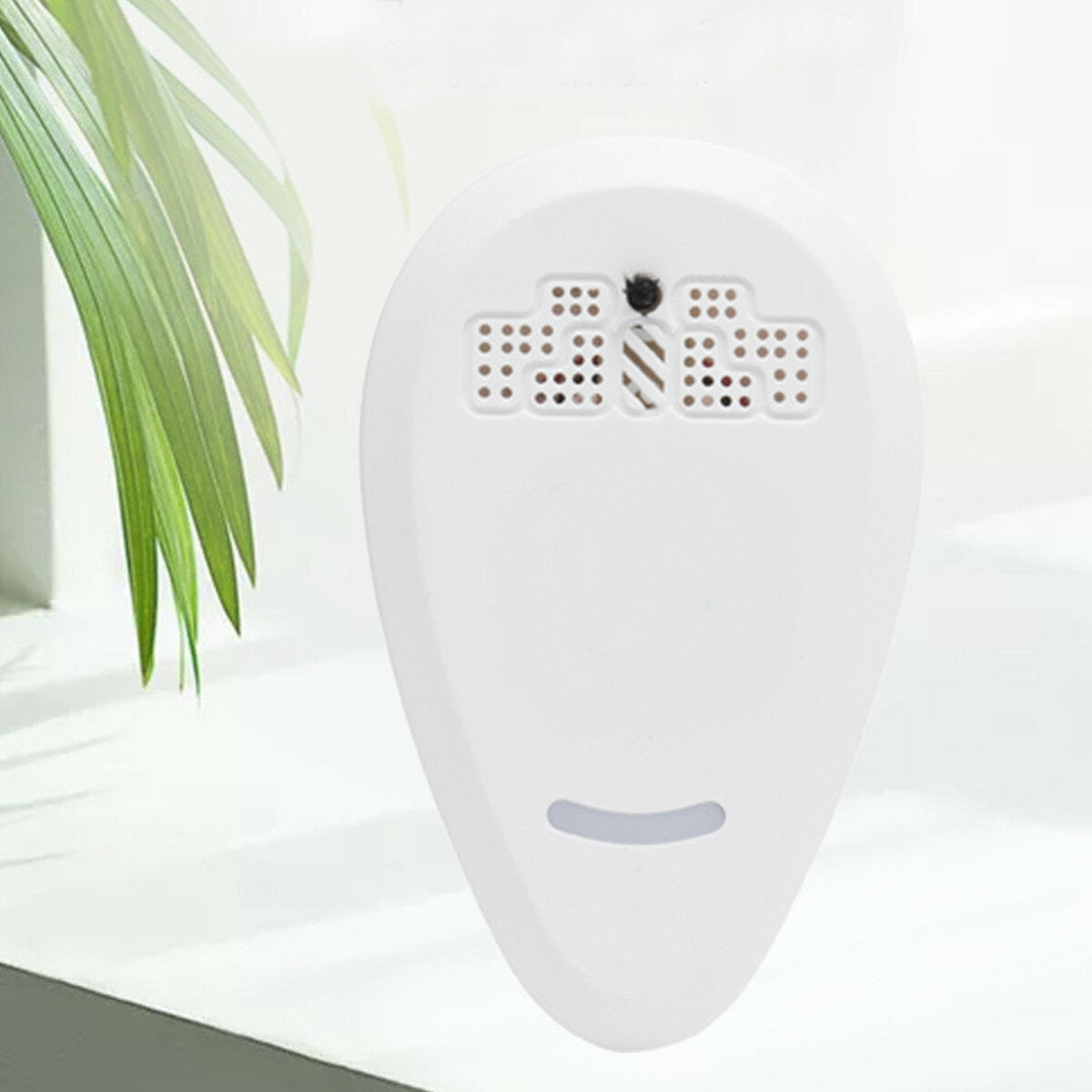 Electric Formaldehyde Deaerator Air Purifier Household Negative Oxygen Ions Kitchen Toilet