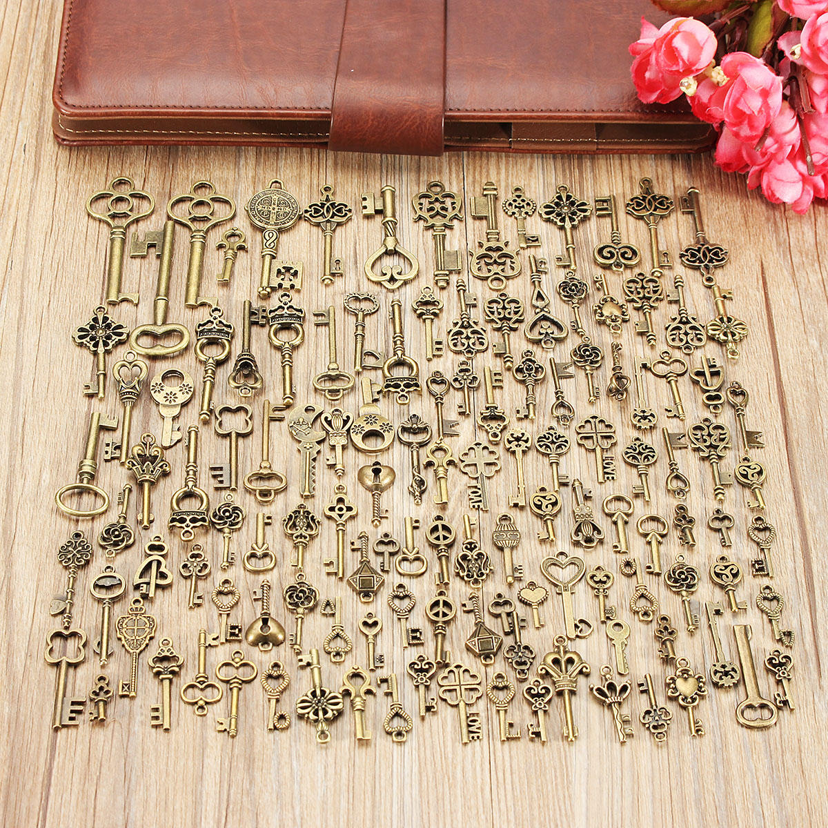 125pcs Vintage Bronze Key For Pendant Necklace Bracelet Diy