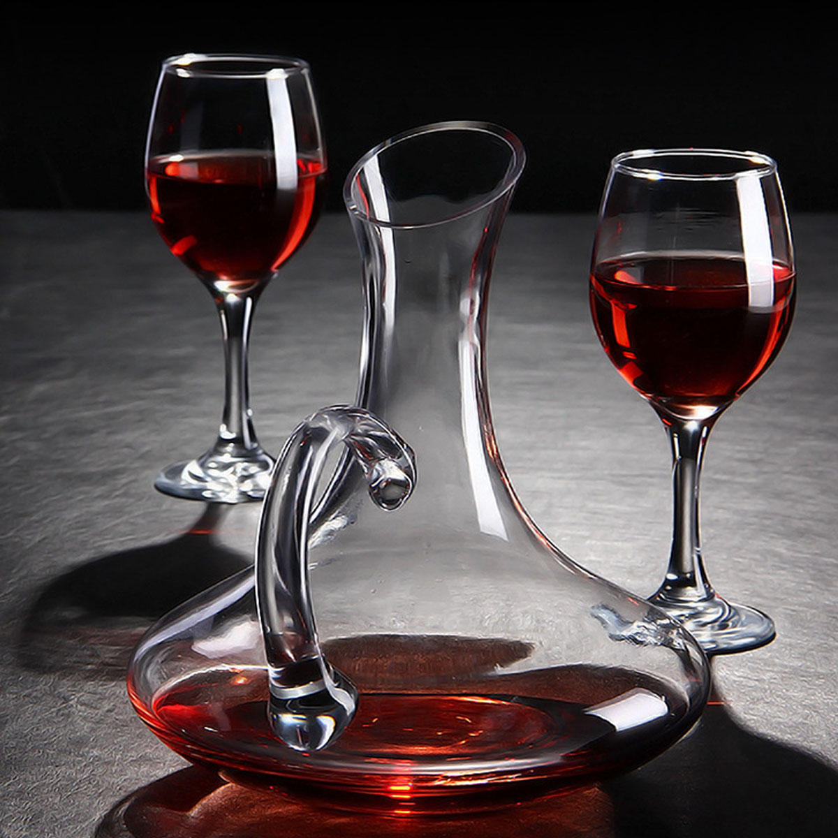 1700ml Crystal Glass Decanter And 4 Cups Elegant Pourer