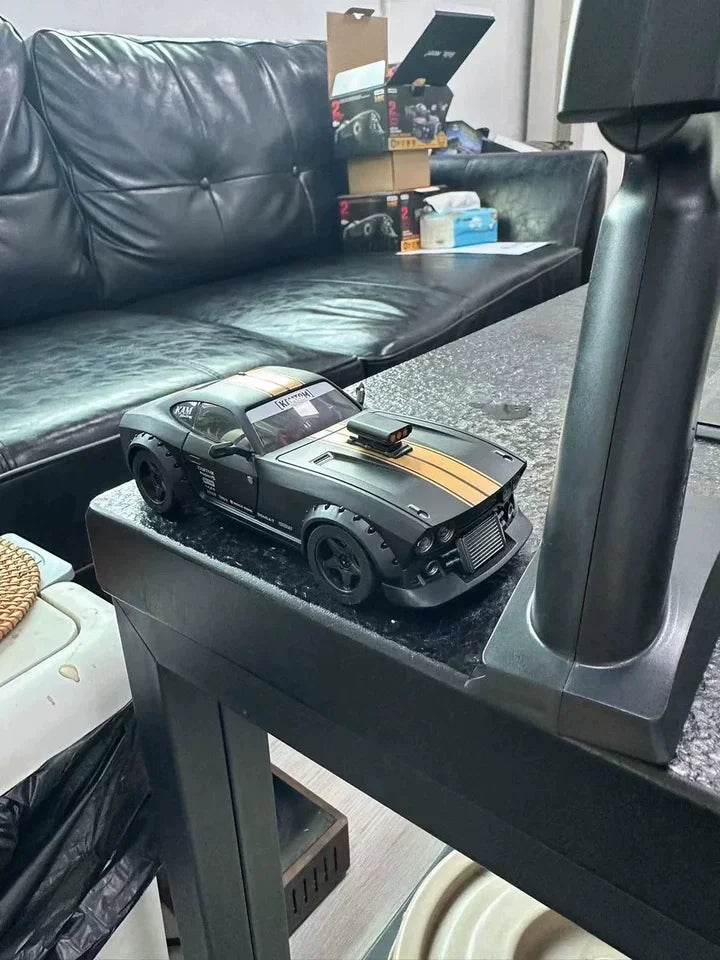 Kamtom Four-Wheel Drive 1:32 Model Car, High-Speed Charging Boy Toy Car Rc Remote Control Car Adult Drift Racing Car Gift