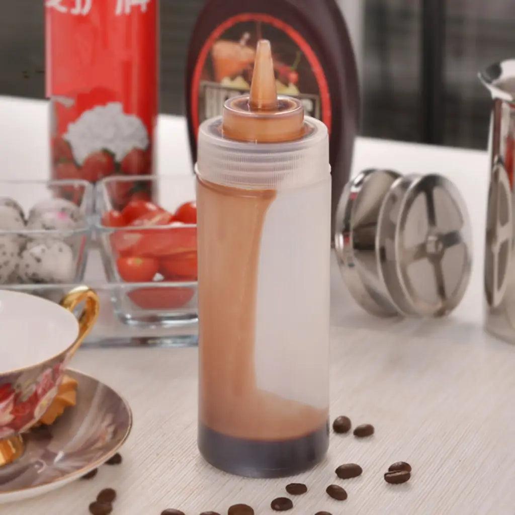 Clear Squeeze Sauce Bottles - Flavoring Tools