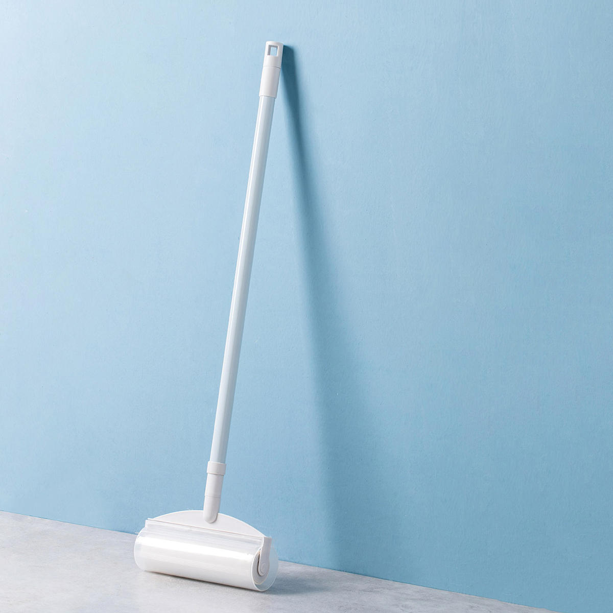 Jordan & Judy Retractable Roller Sticky Mop For Bed Sofa