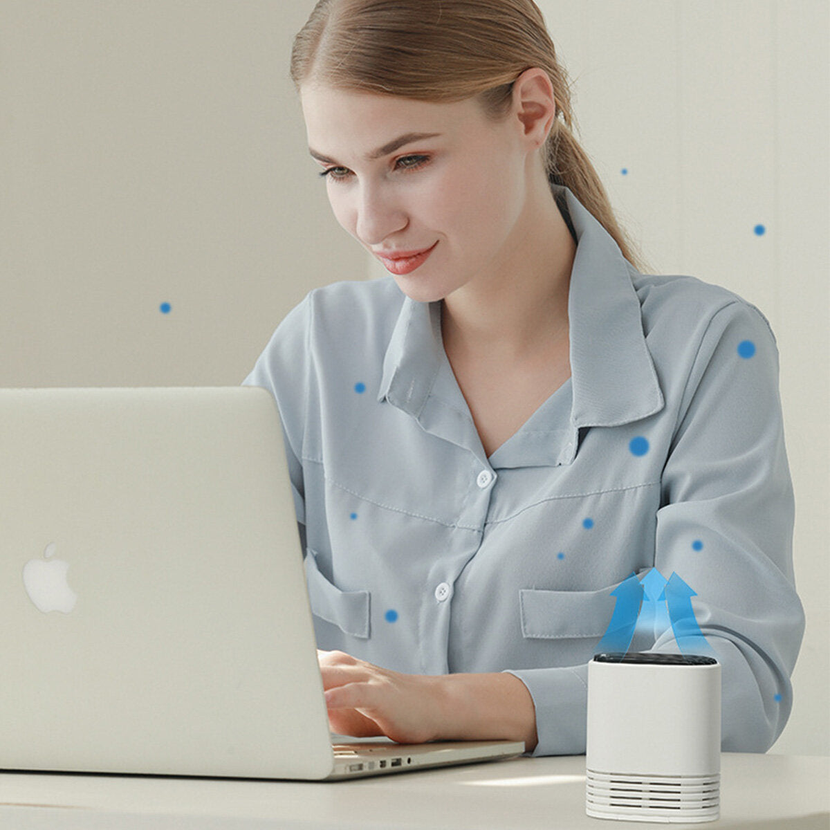 Mini Portable Air Purifier Necklace Car Anti-fog